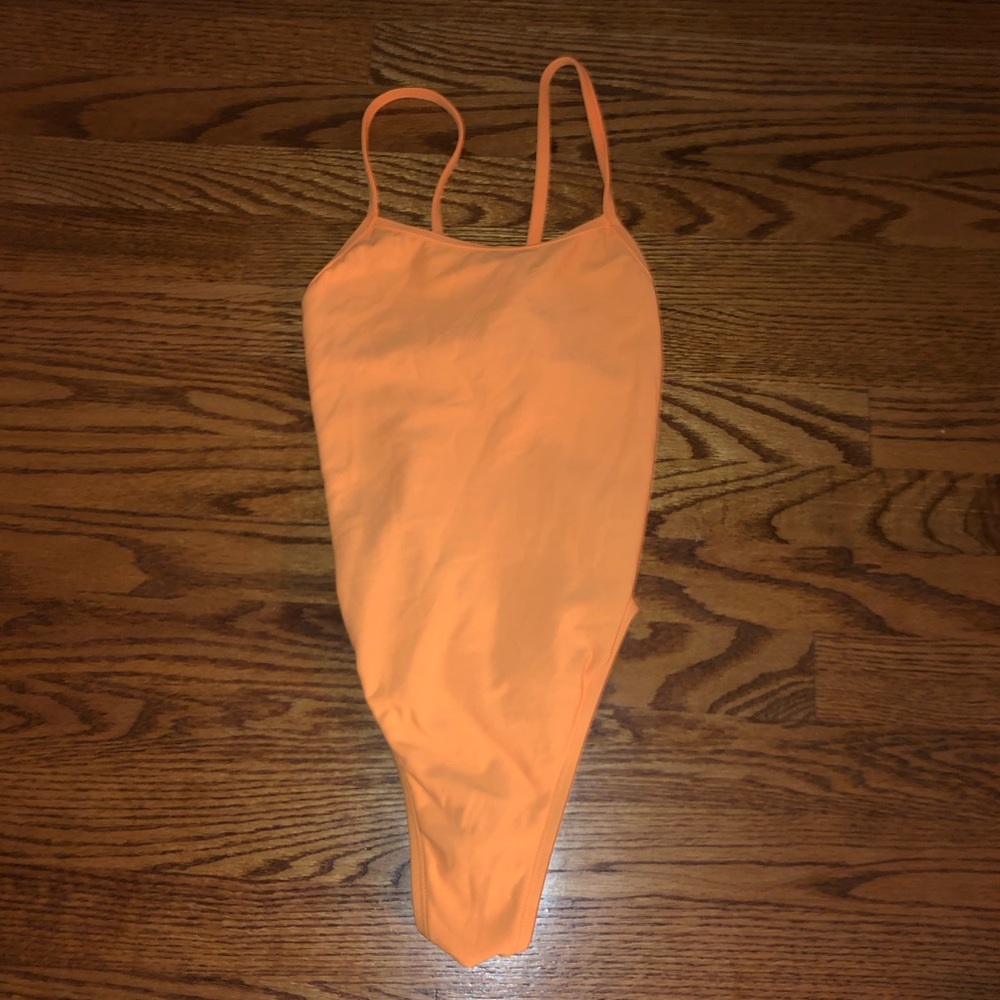 bnwot jolyn darren onesie